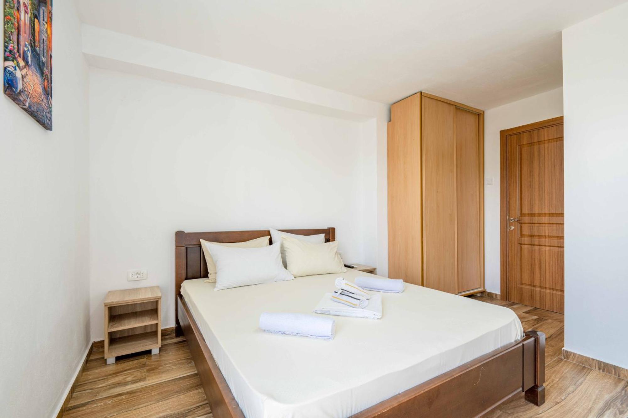 Sumice Inn Petrovac na moru Exterior foto