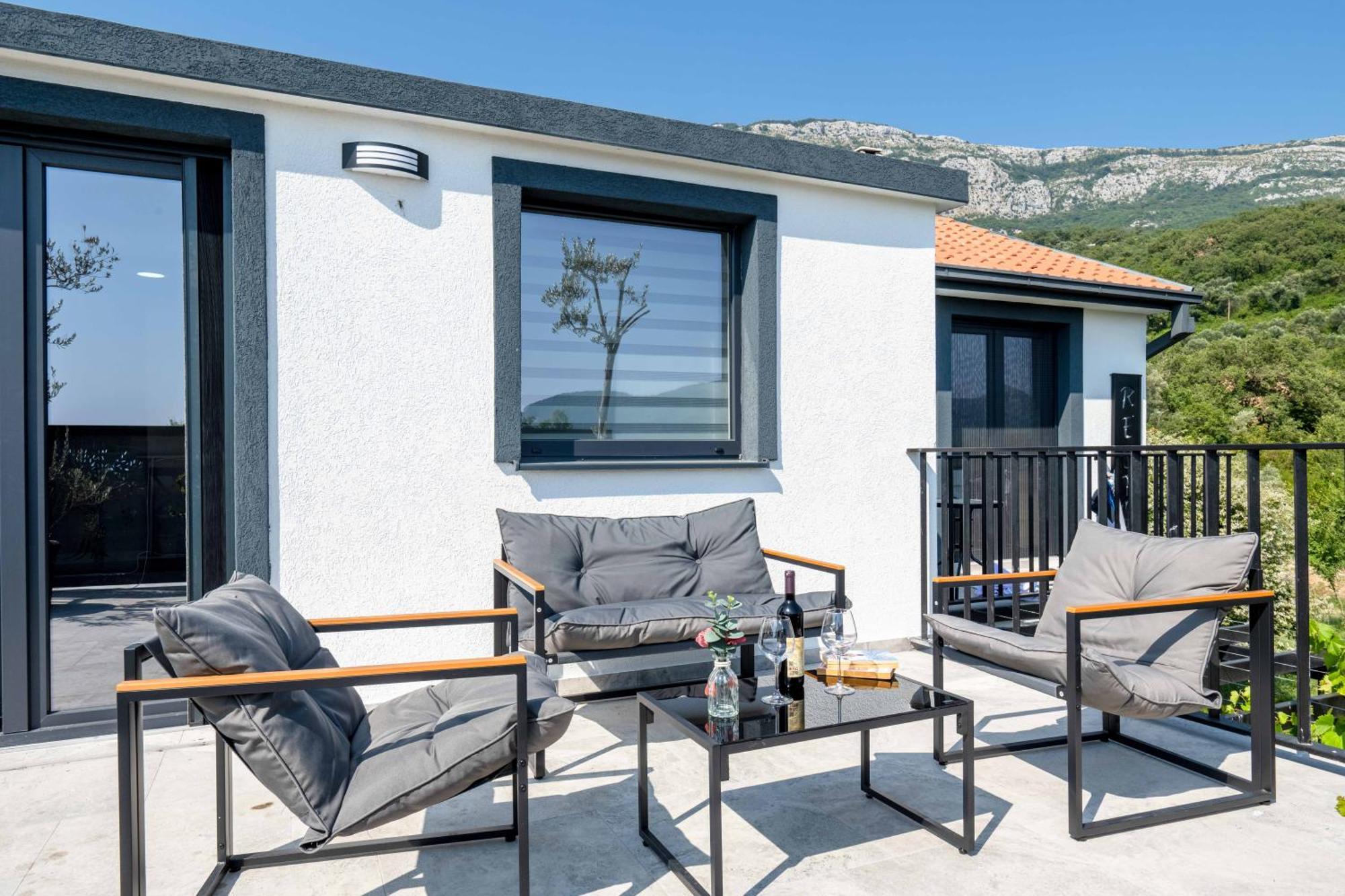 Sumice Inn Petrovac na moru Exterior foto