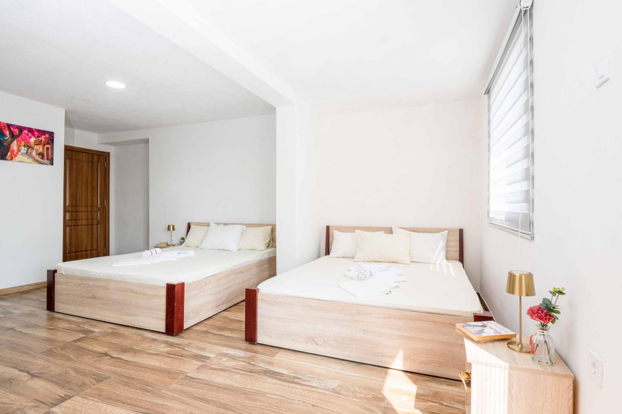 Sumice Inn Petrovac na moru Exterior foto